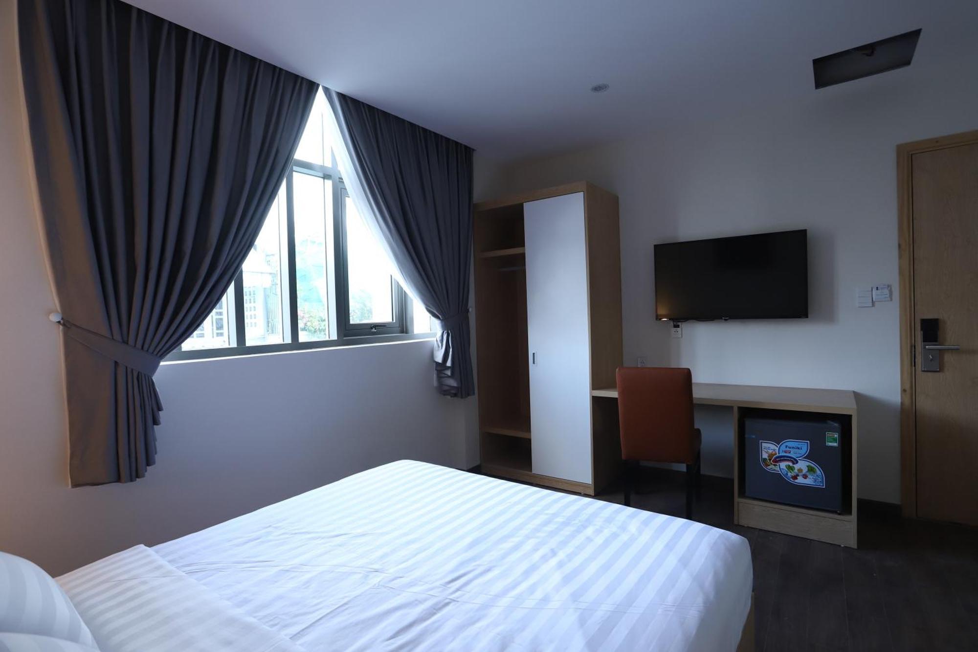 Lanura Apartments And Hotel Ho Chi Minh City Exterior photo